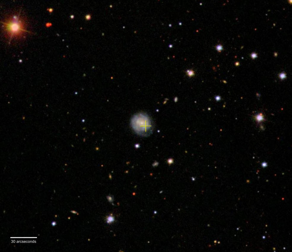 A supernova Vaca na súa galaxia anfitrioa