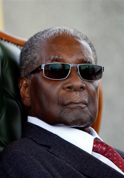 Dictadores con bigote - Robert Mugabe